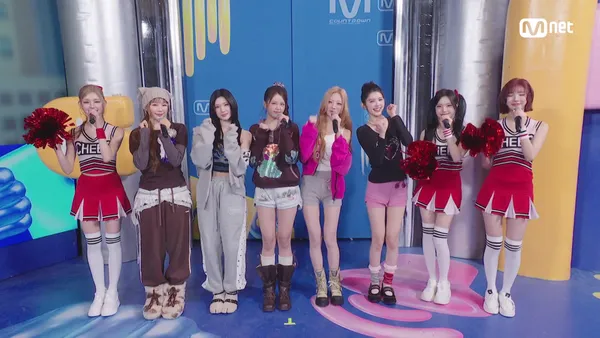 COMEBACK INTERVIEW' Hearts2Hearts | Ep.917 | 260226